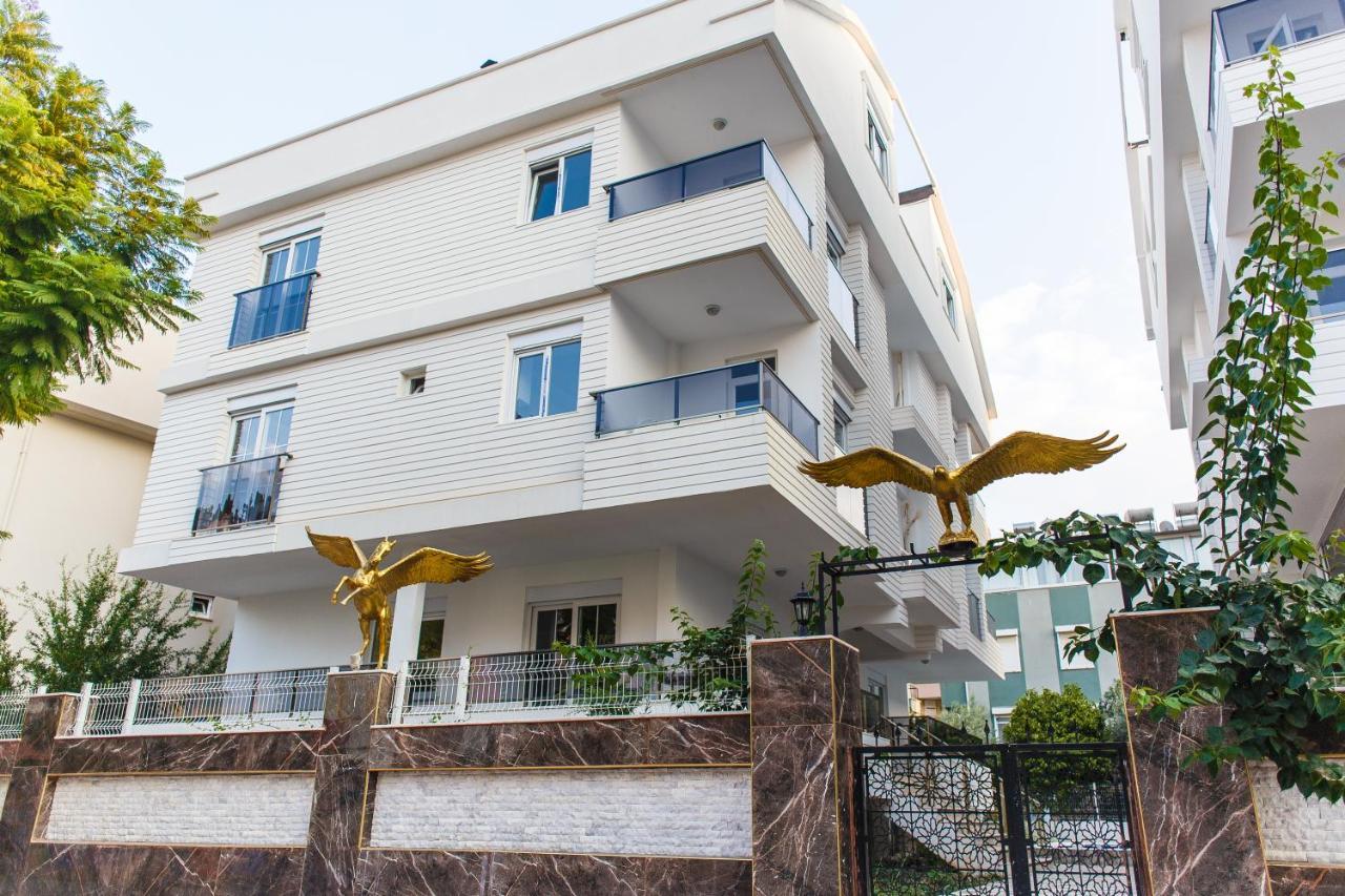 Family Apart-Hotel "2022"- 5 Antalya Bagian luar foto